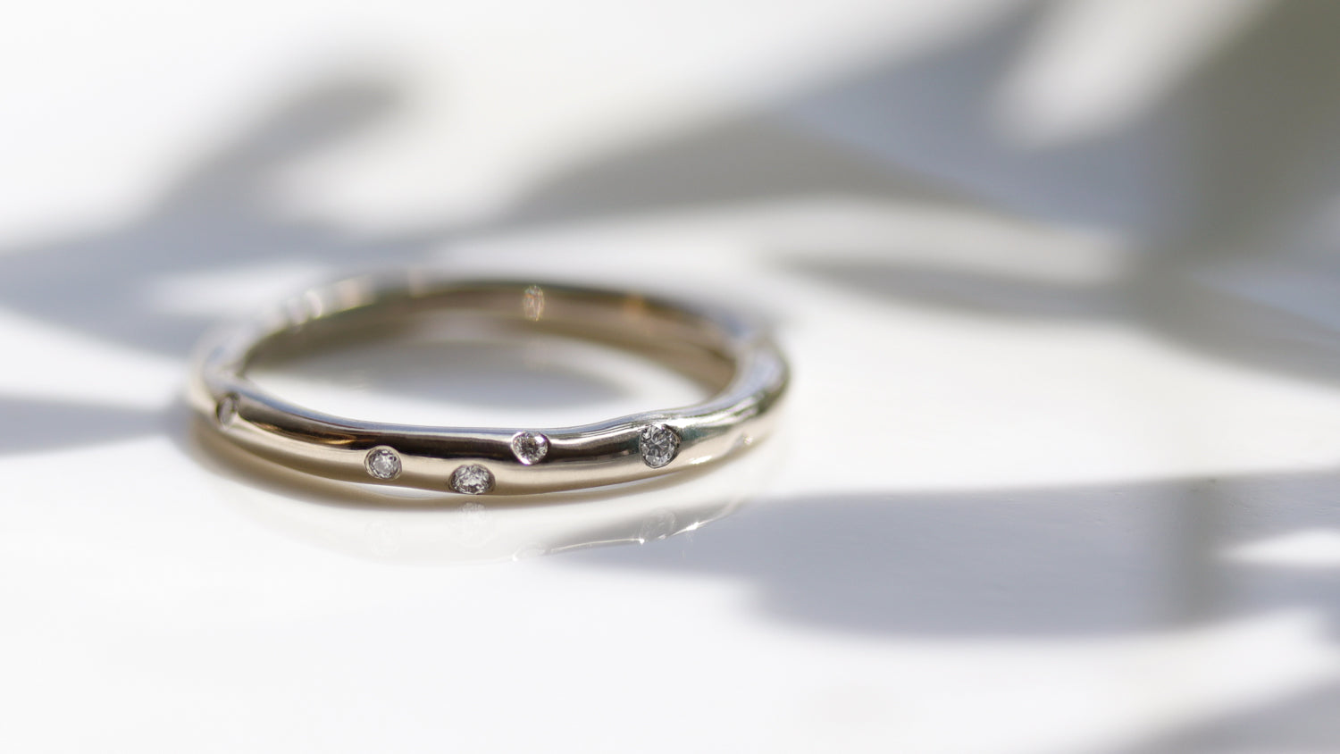 Narrow Bands with Stones