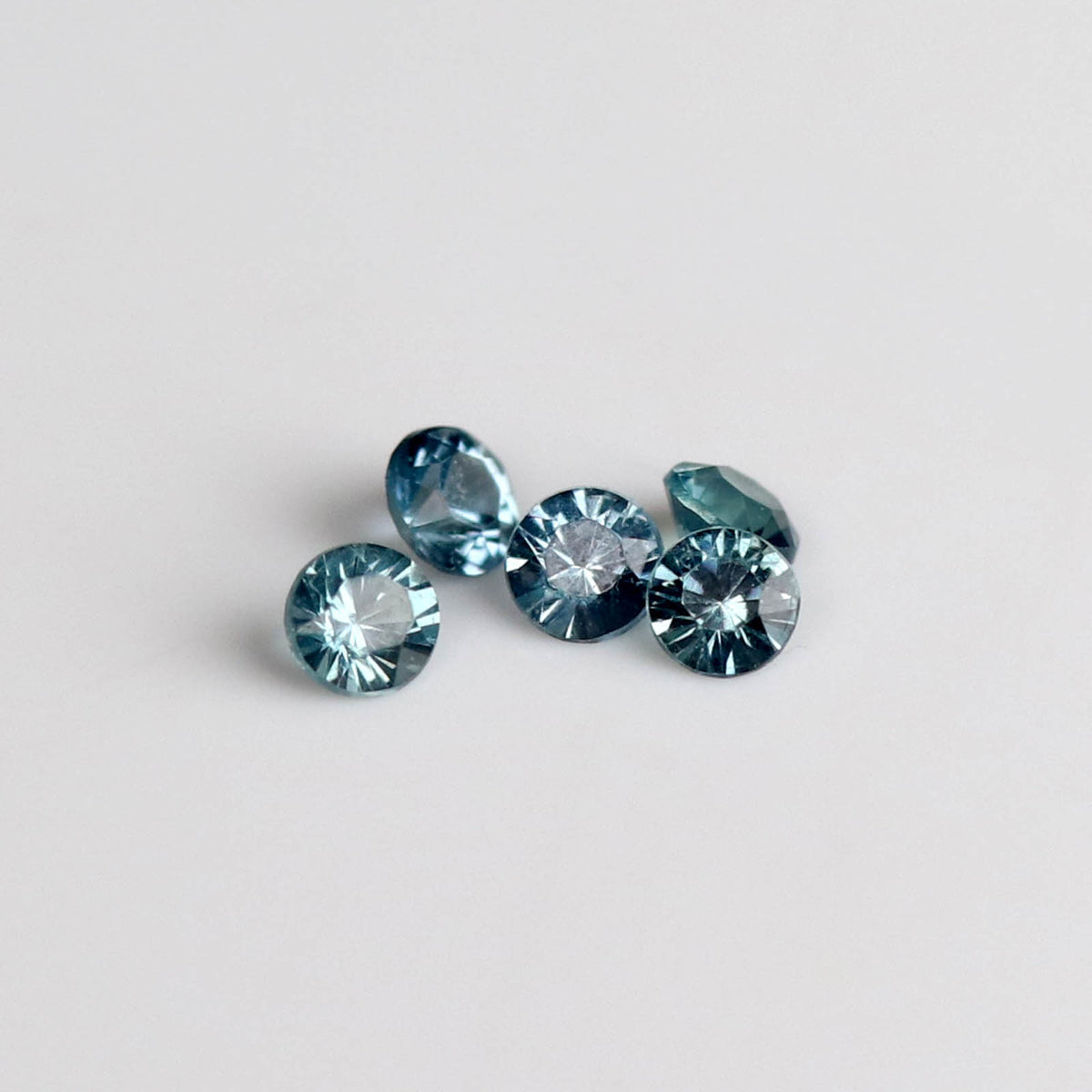 1.25mm Round Blue Australian Sapphires - N10912