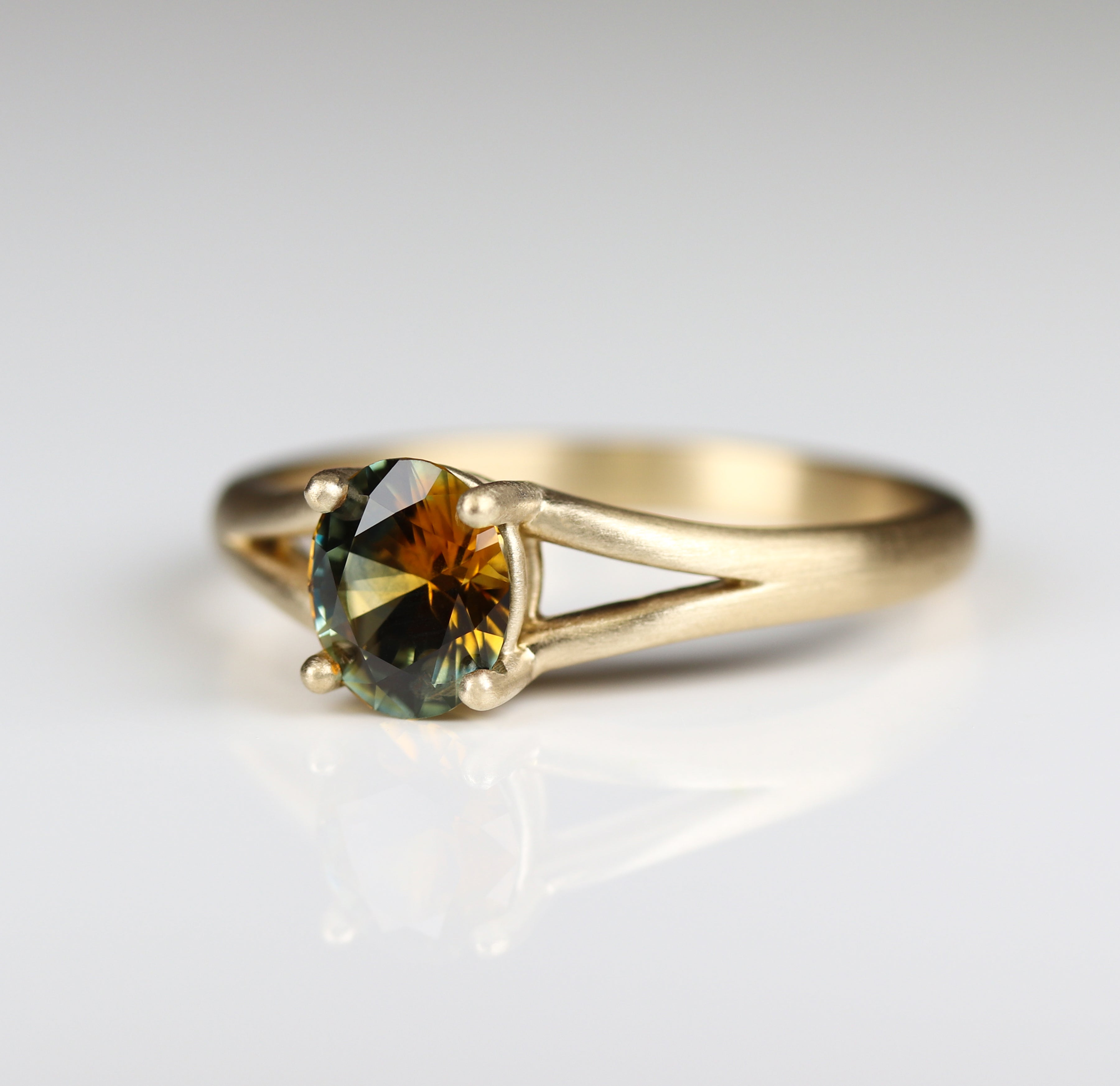 Oval Split Shank Montana Sapphire Solitaire Engagement Ring