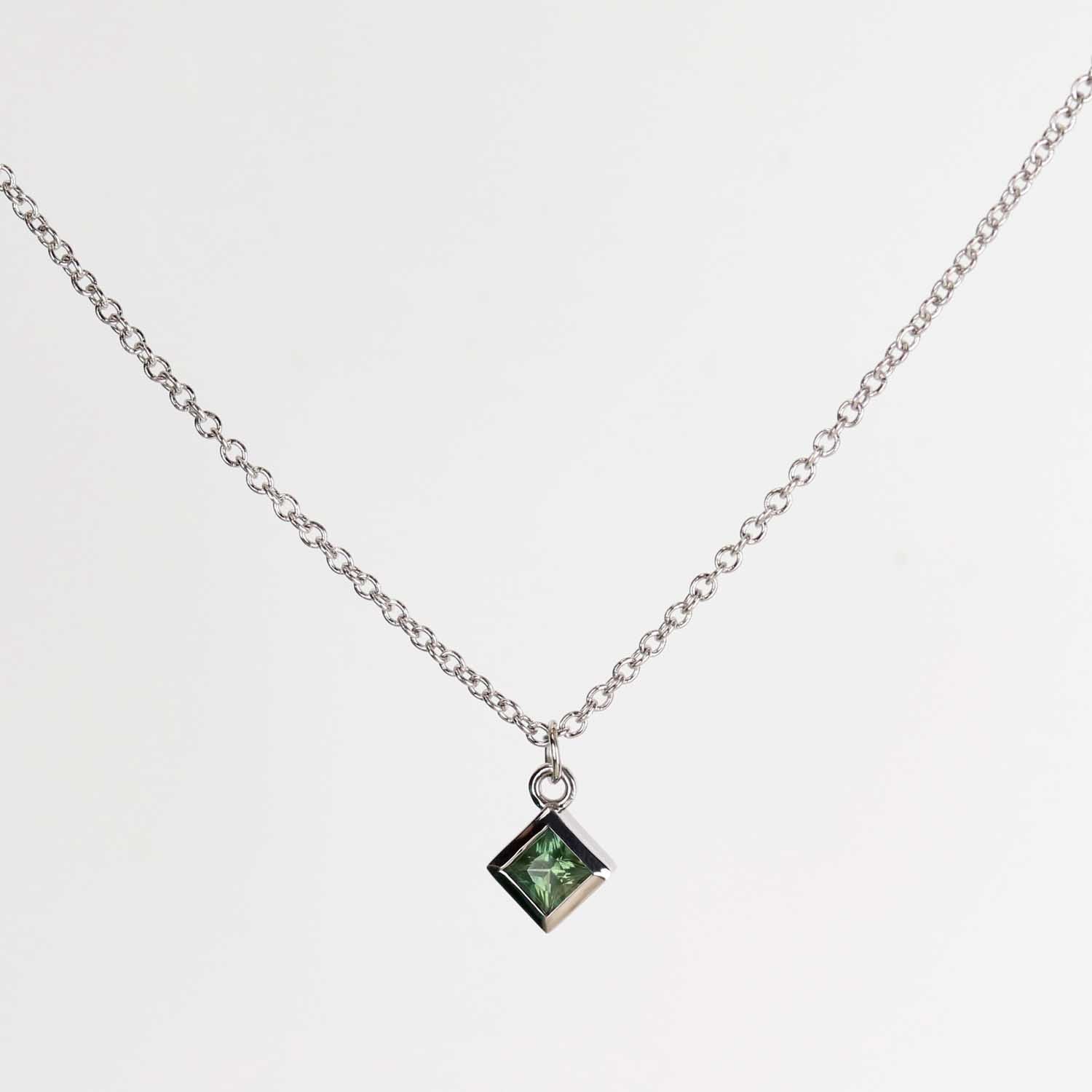. 3mm Australian Sapphire Square Bezel-set Pendant