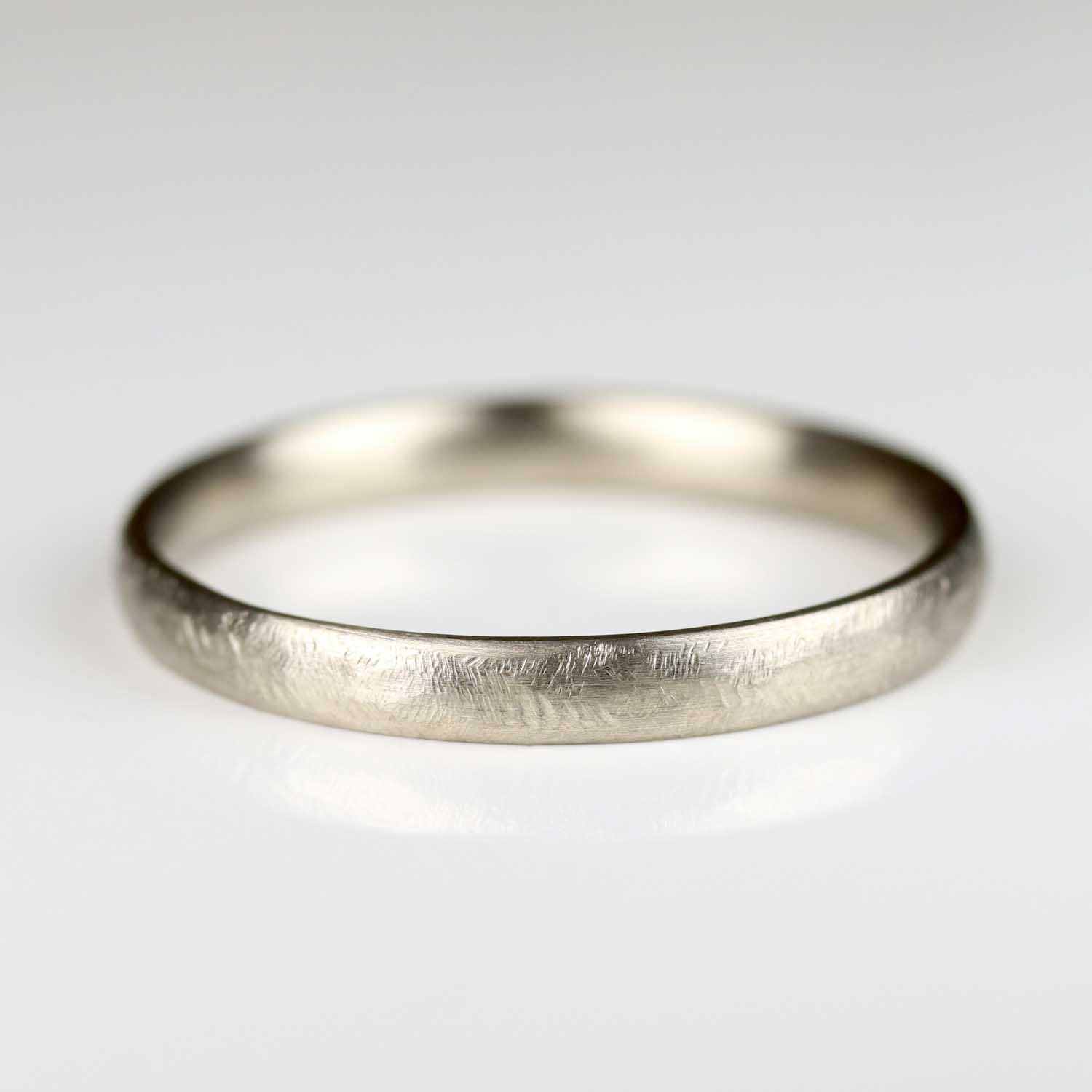 Rustic Texture Narrow & Comfort-fit Classic Band Ring •