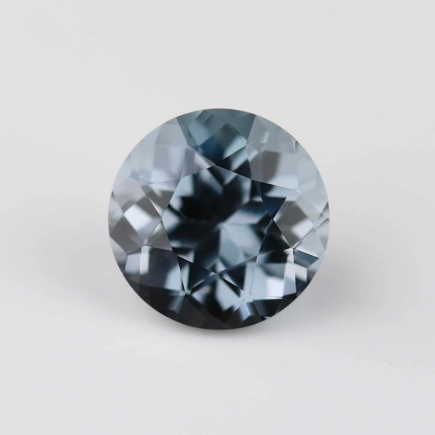 5.87mm Round Spinel - 118259