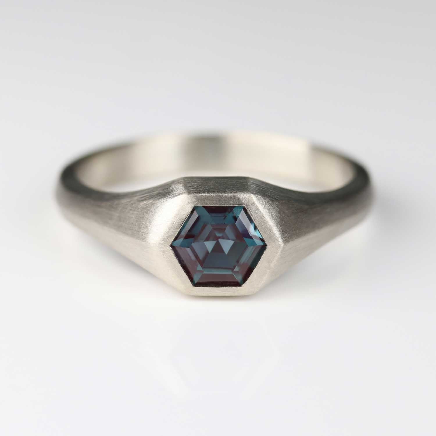14k White Gold Hexagon Signet Ring