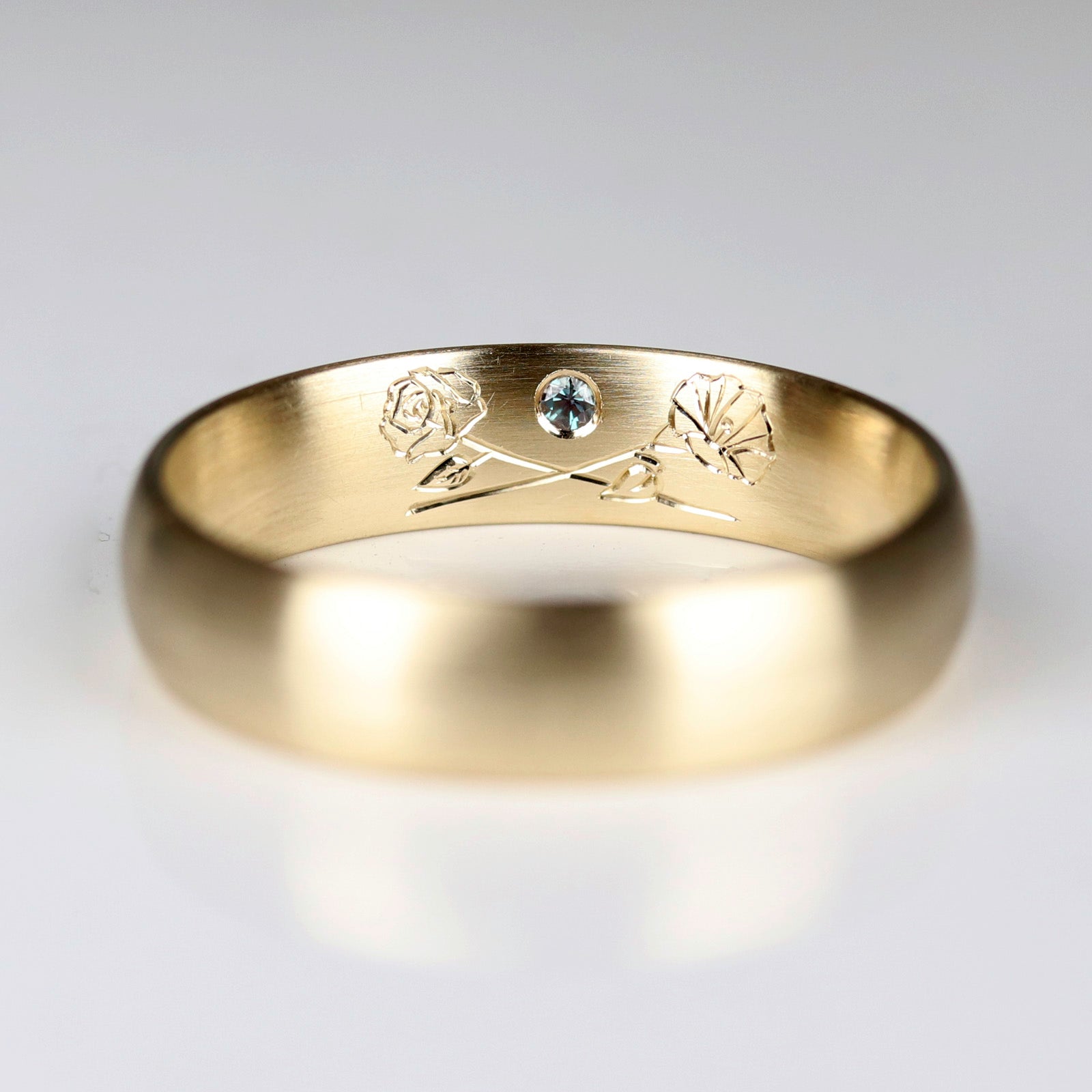 Birth Flower Hand-engraved Wedding Ring