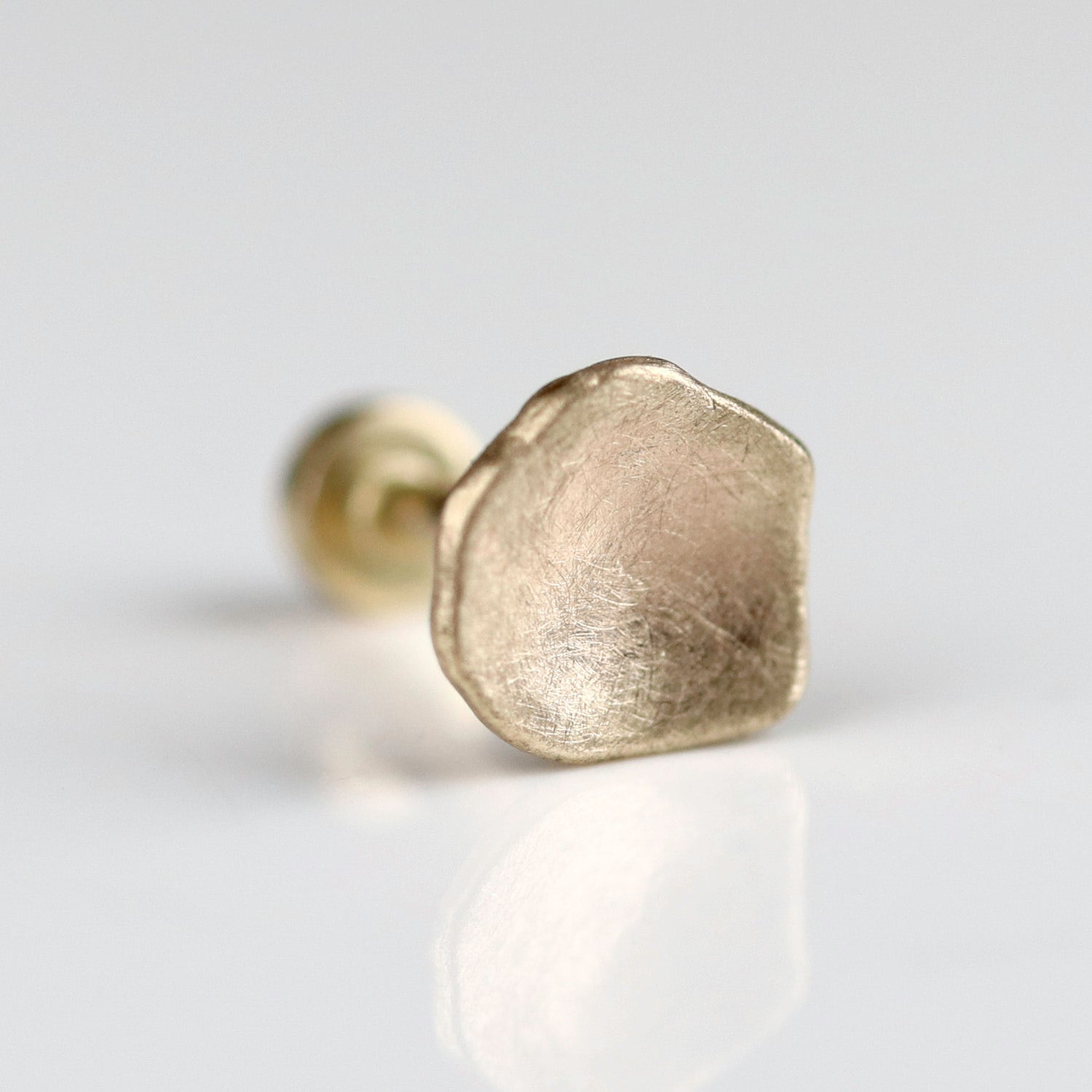 Organic Disc Solo Gold Stud Earring With Press-fit Post