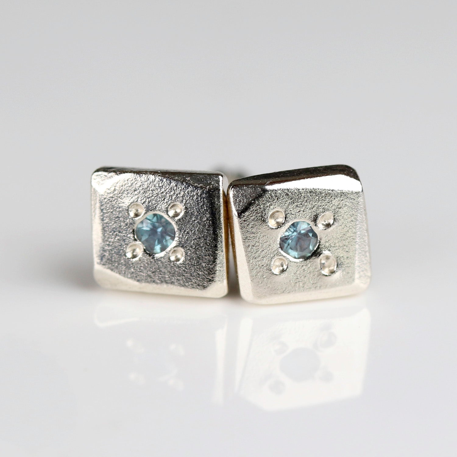 • Pin-Set Alexandrite Square Stud Earrings
