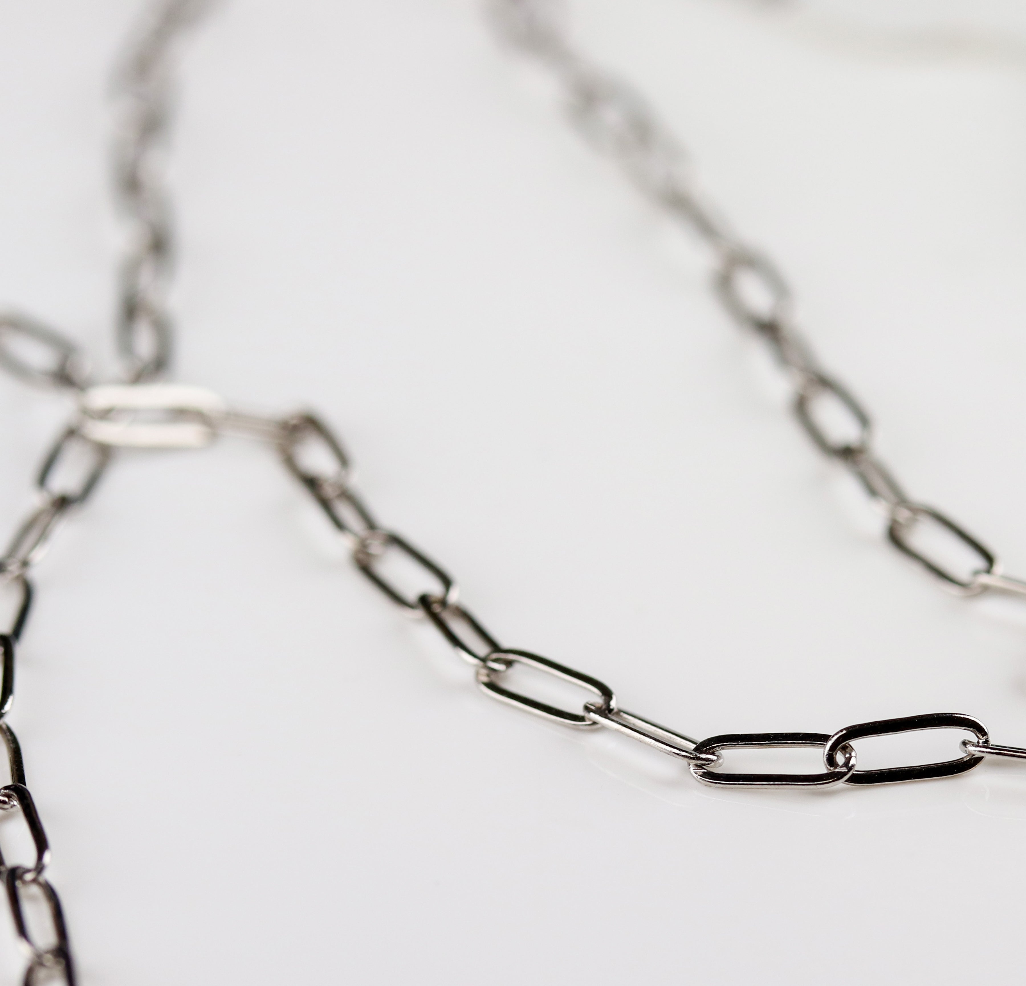 . 14k White Gold 2.6mm Paperclip-Style Chain