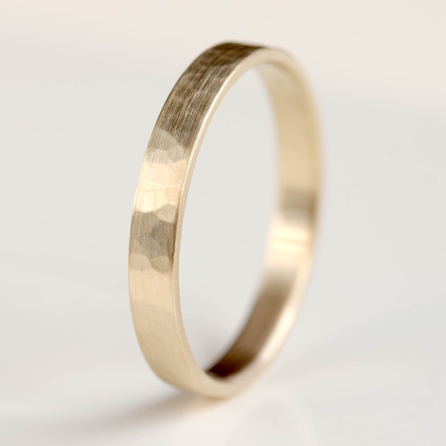 Narrow Slimmest Fitting Hammer Textured Band •