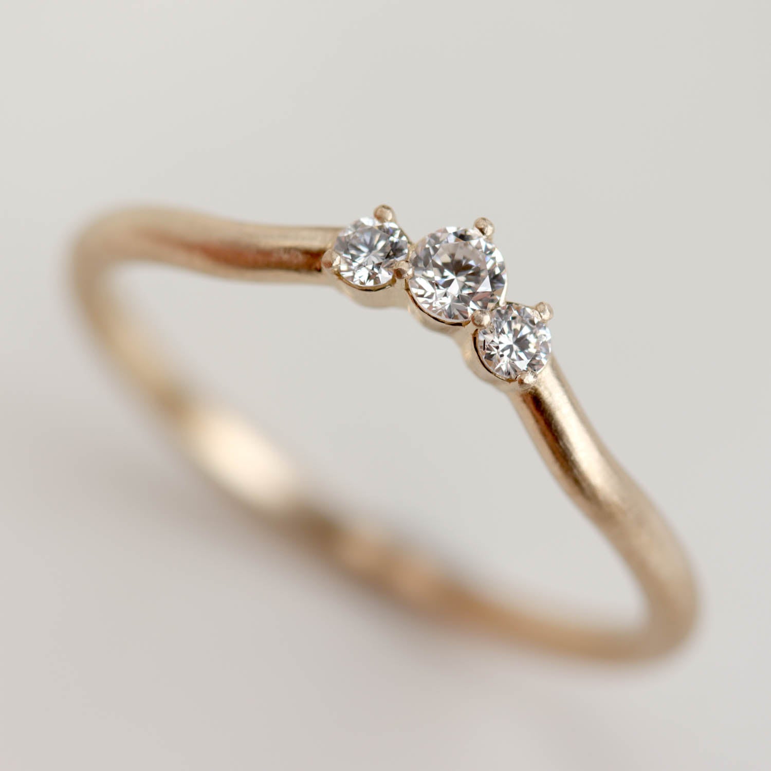 Diamond Contour Band