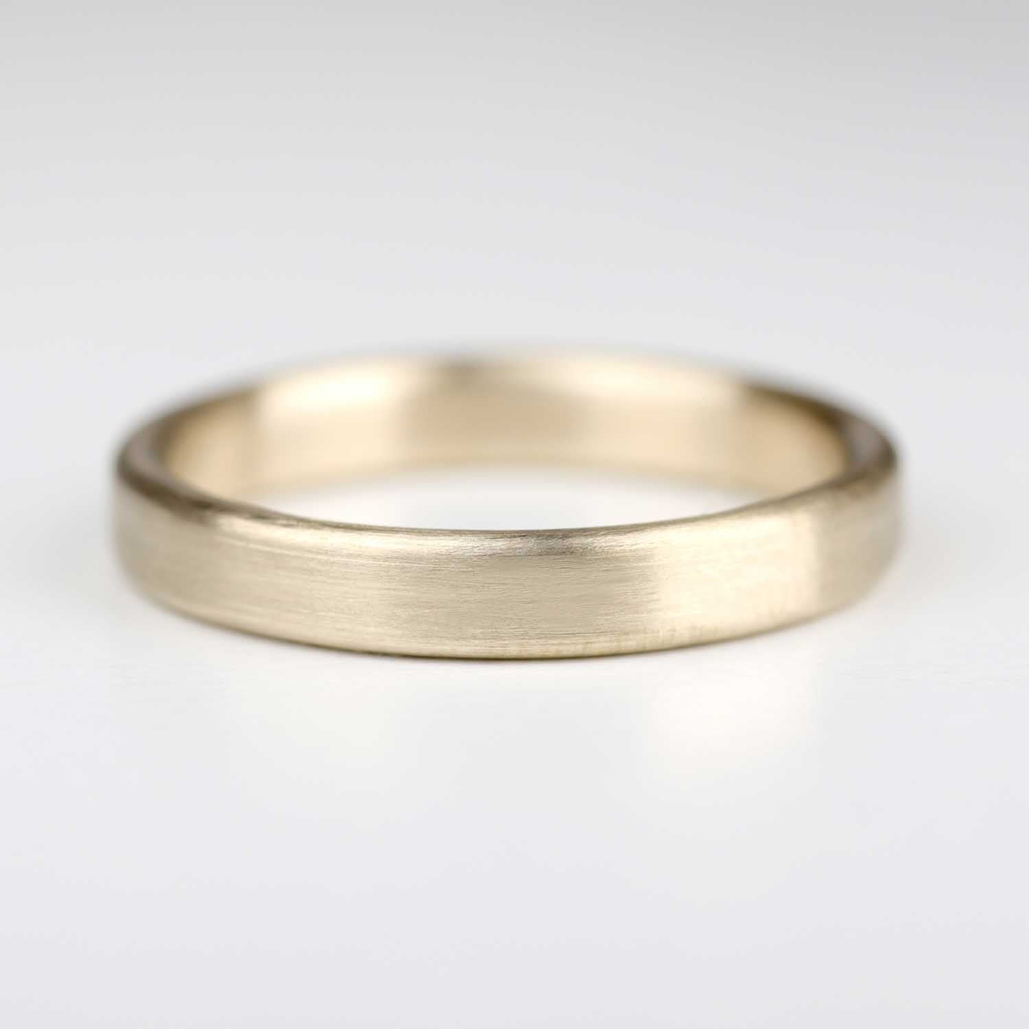 Edgeless Comfort-fit Flat Band