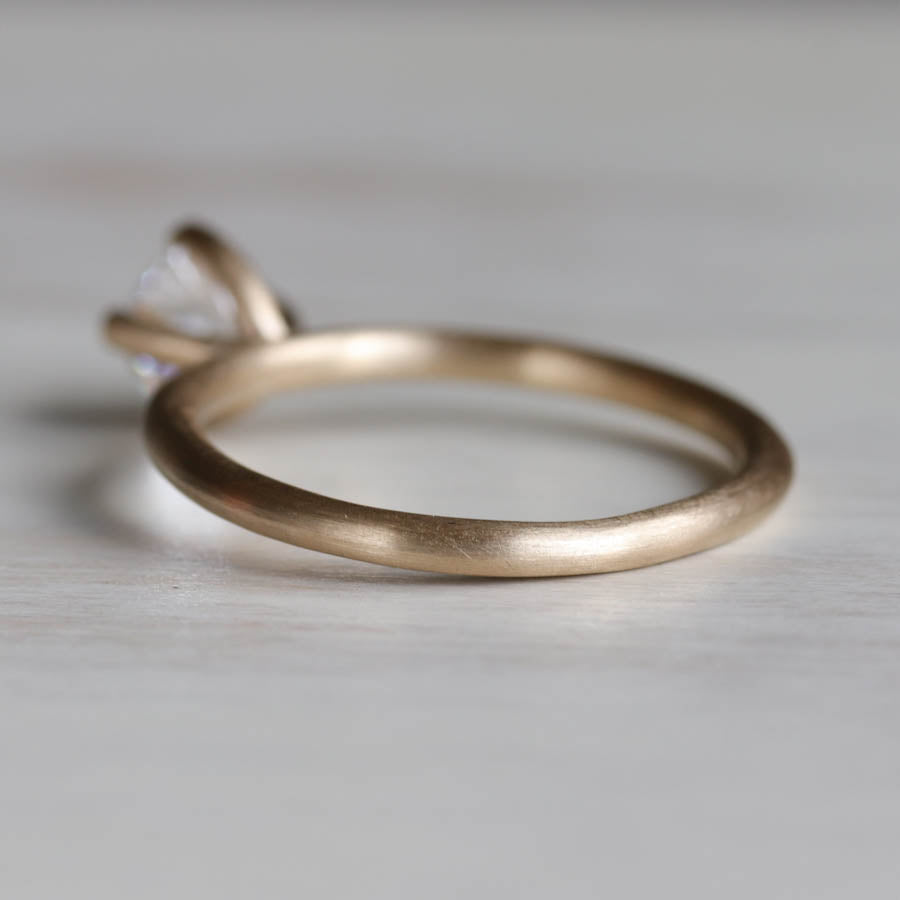 Compass Set Solitaire, Engagement Ring - Aide-mémoire Jewelry