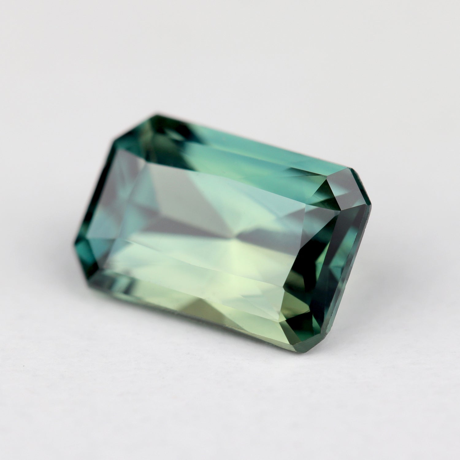6.84x4.61mm Radiant-cut Blue Green Bi-color Australian Sapphire - 115375