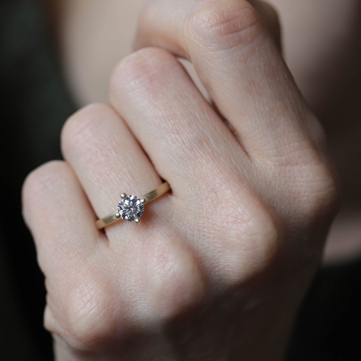 6mm Edgeless Solitaire •