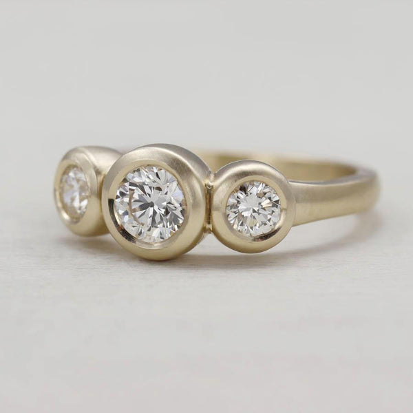 Custom Three Stone Ring, Engagement Ring - Aide-mémoire Jewelry