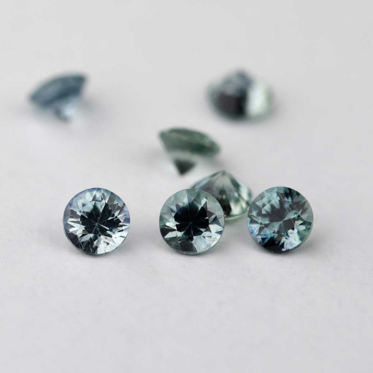 2mm Round Malawi Sapphires - 115520