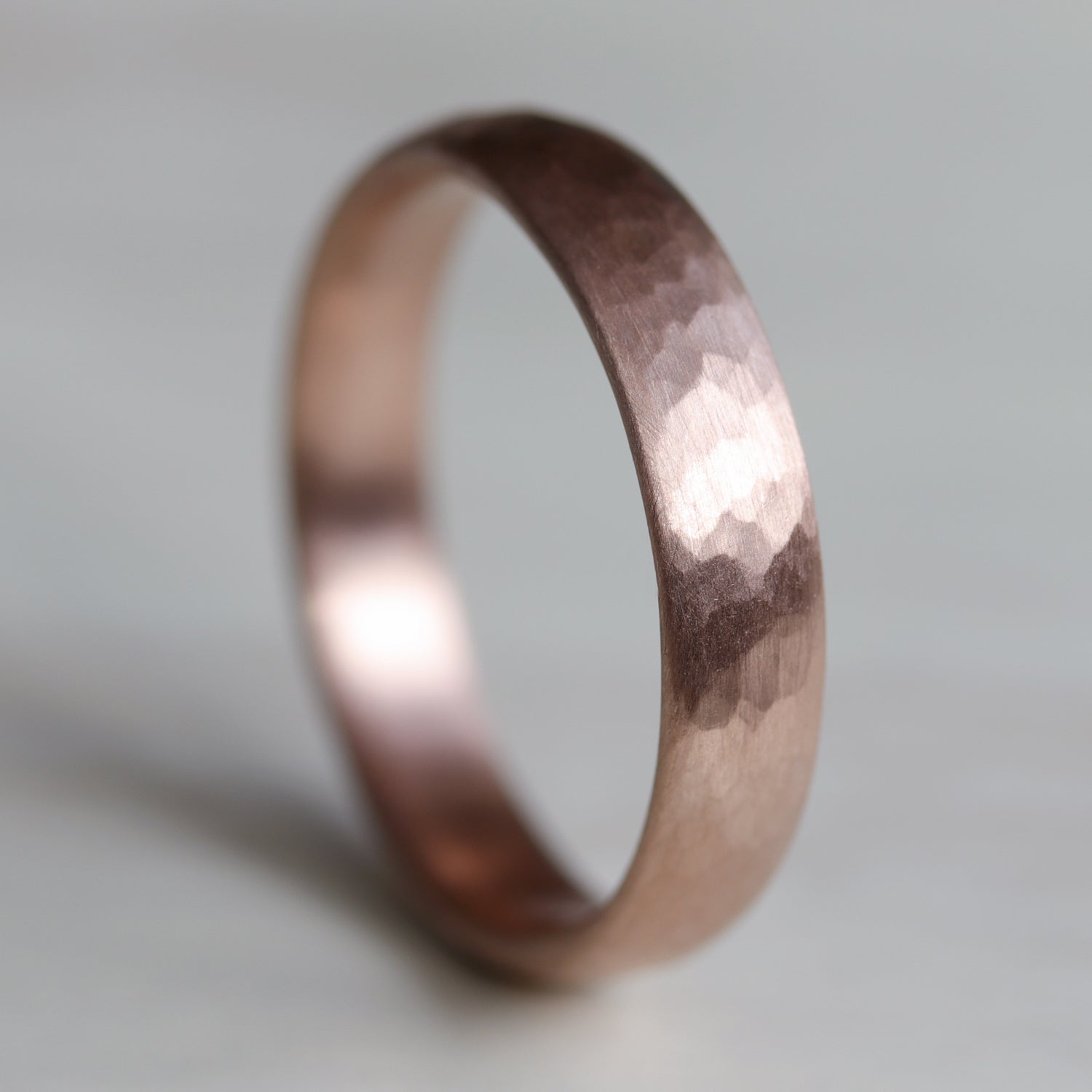 Hammer Texture Wide Comfort-fit Classic Band