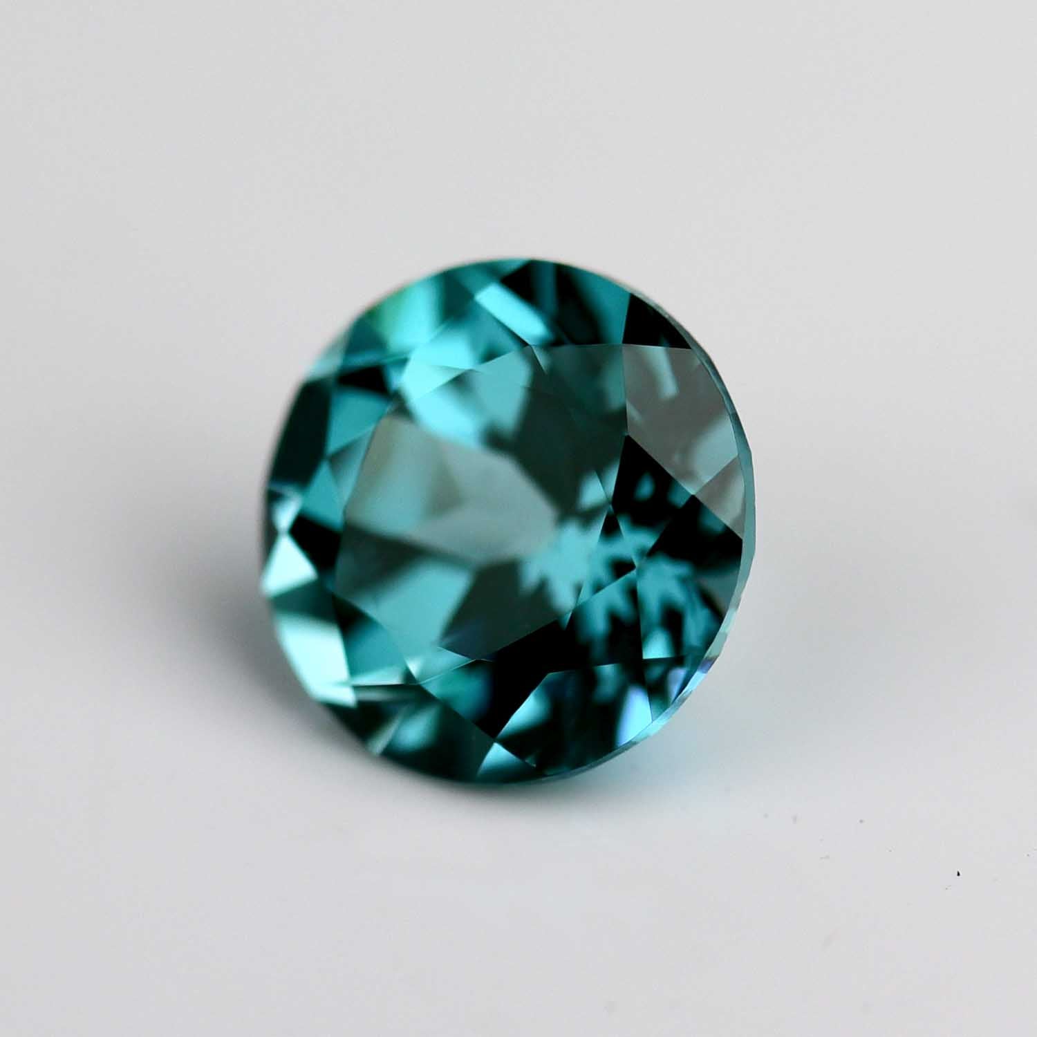 5mm Lab-grown Paraiba Spinel - 112050