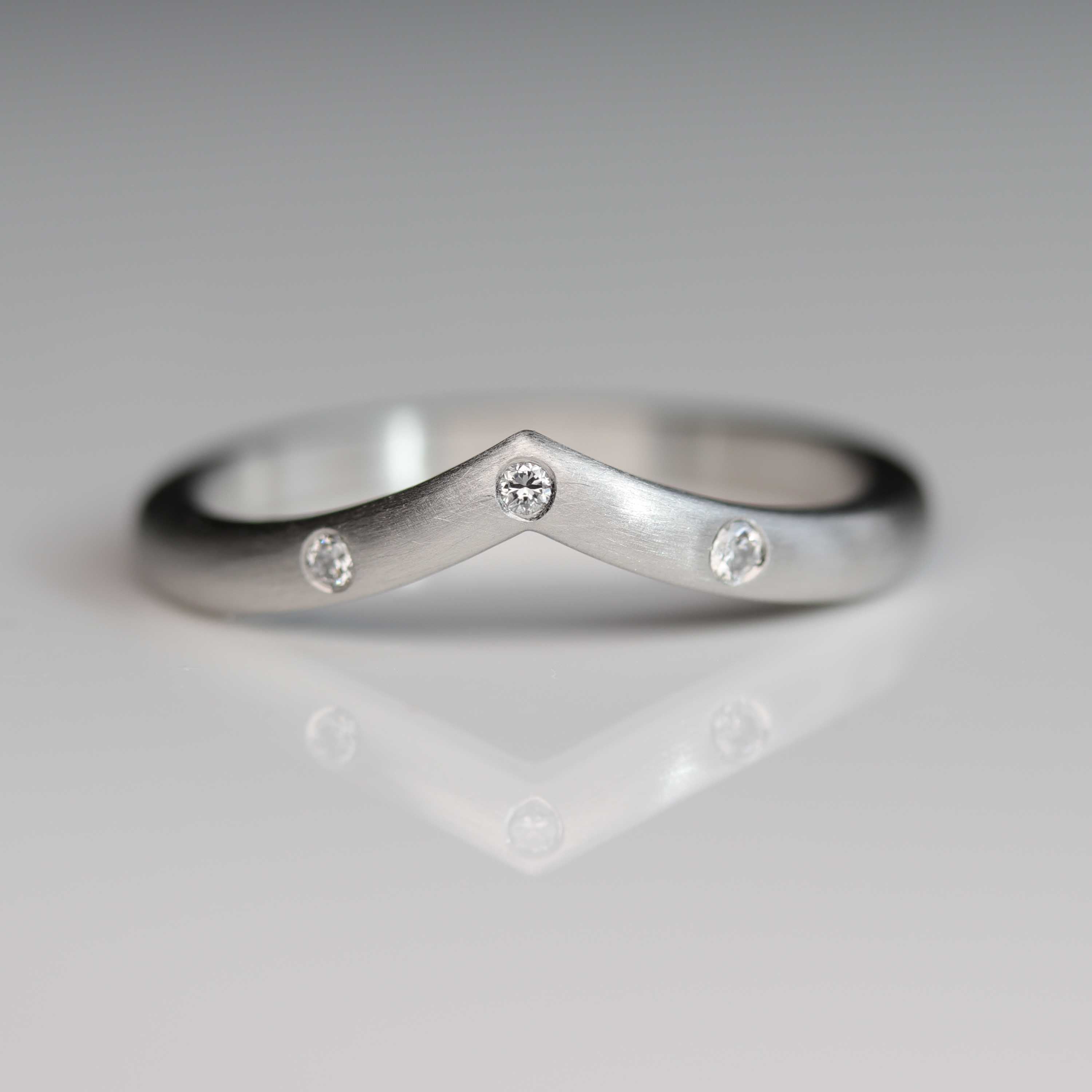 Three Stone Low Dome V Contour Band