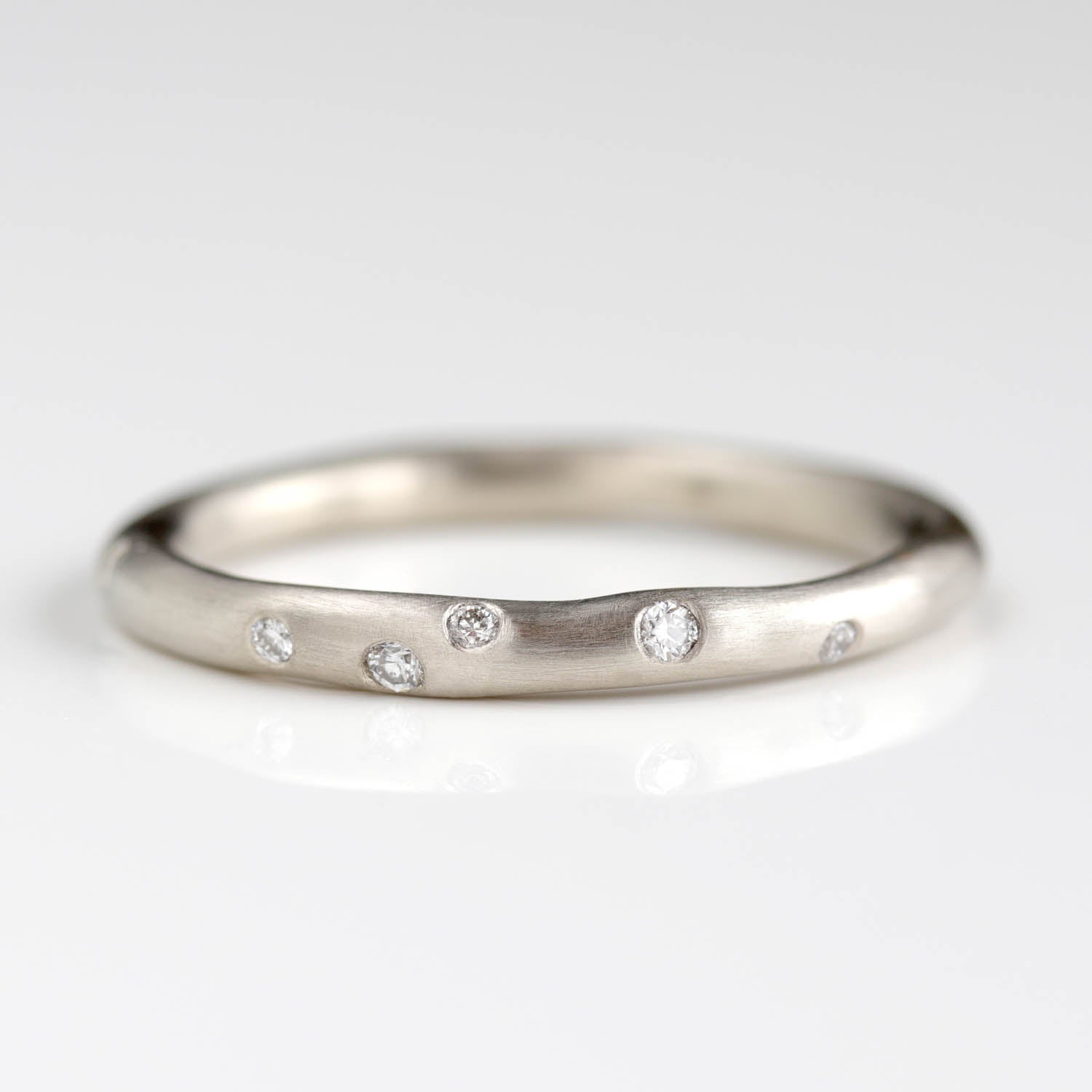 Full Eternity Round Sculpted Diamond Stacking Ring
