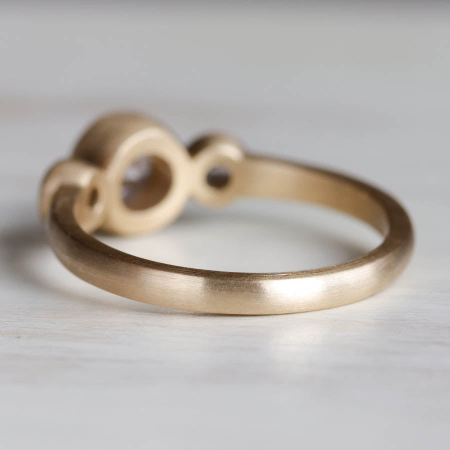 5mm Three Stone Ring >7.25, Engagement Ring - Aide-mémoire Jewelry