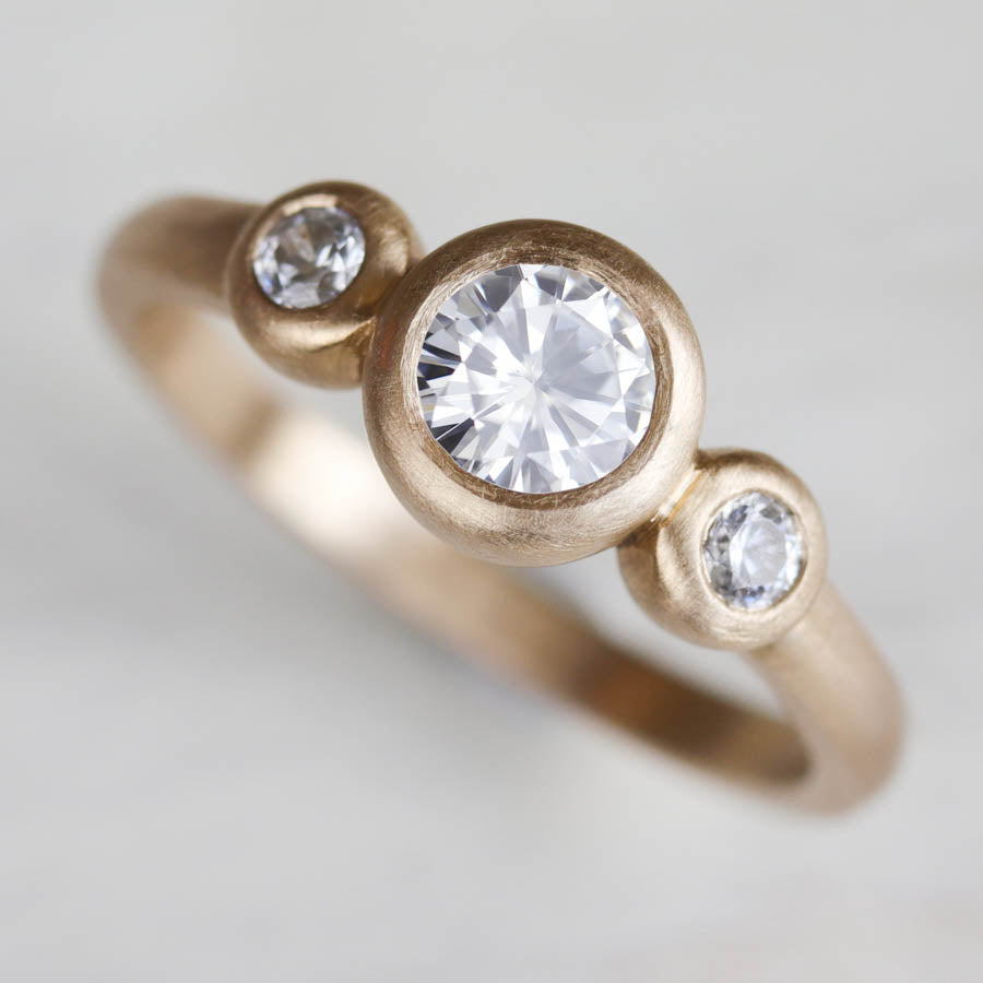 5mm Three Stone Ring, Engagement Ring - Aide-mémoire Jewelry