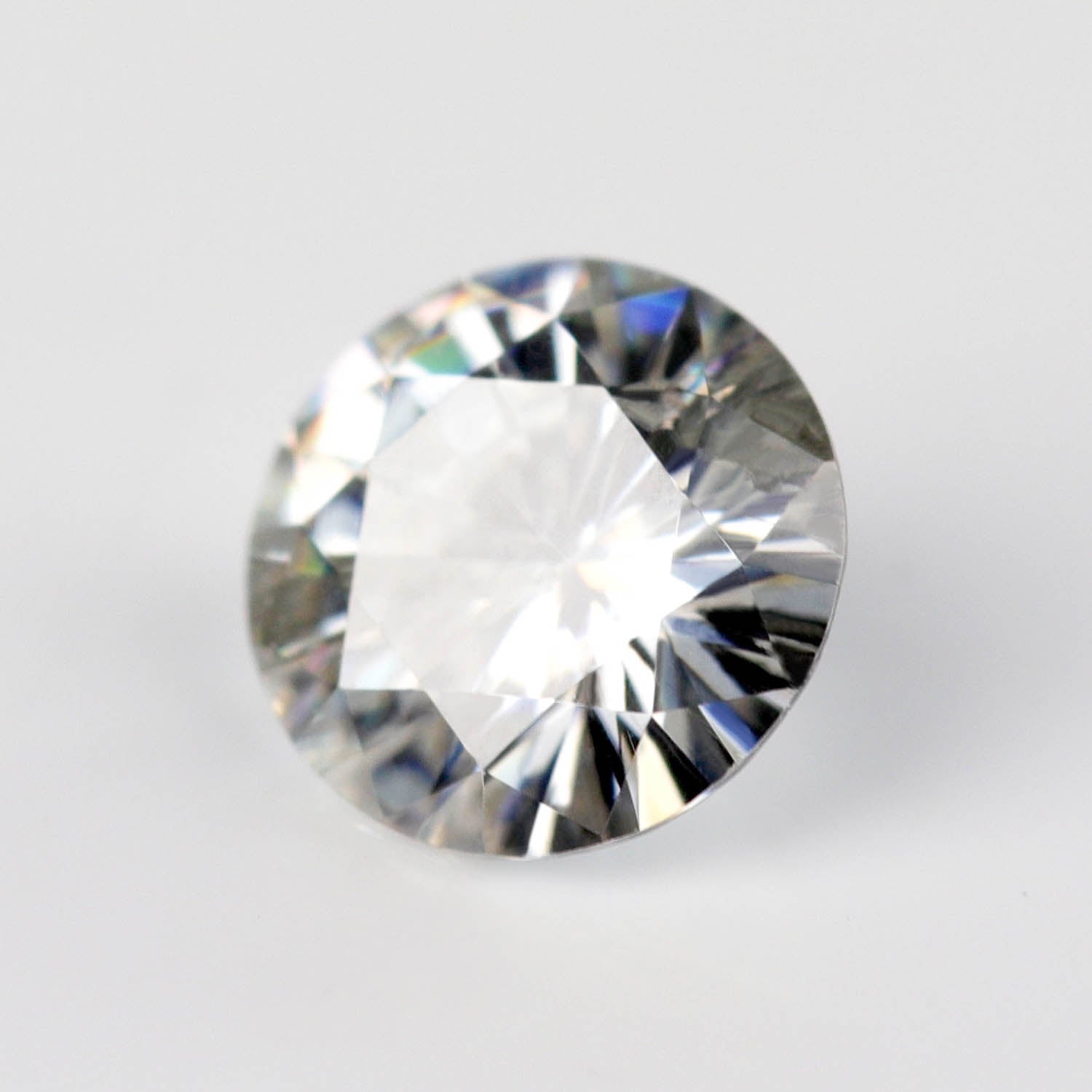 4mm Round Light Gray Moissanite