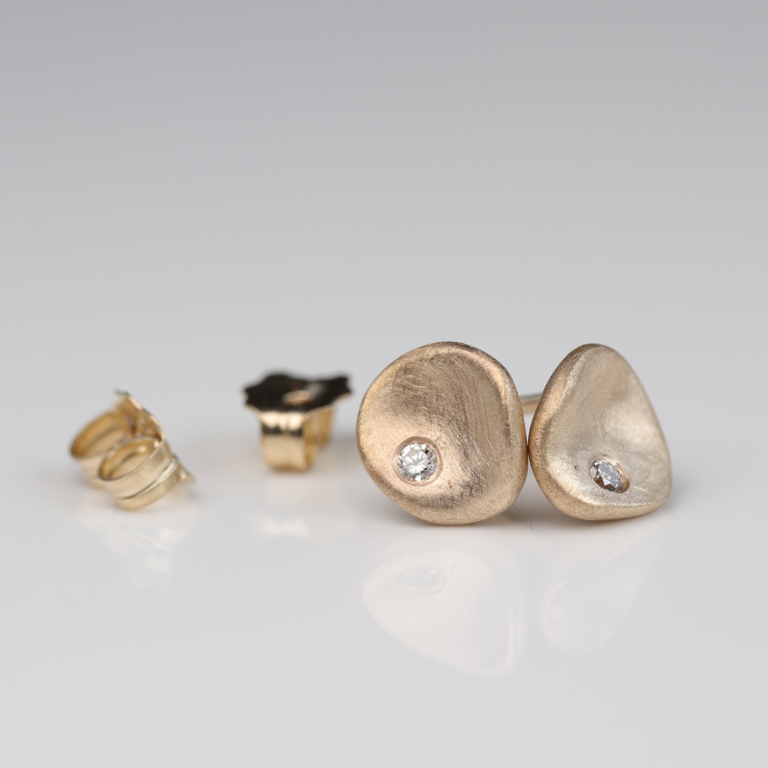 Small Sculpted Disc Diamond Stud Earrings