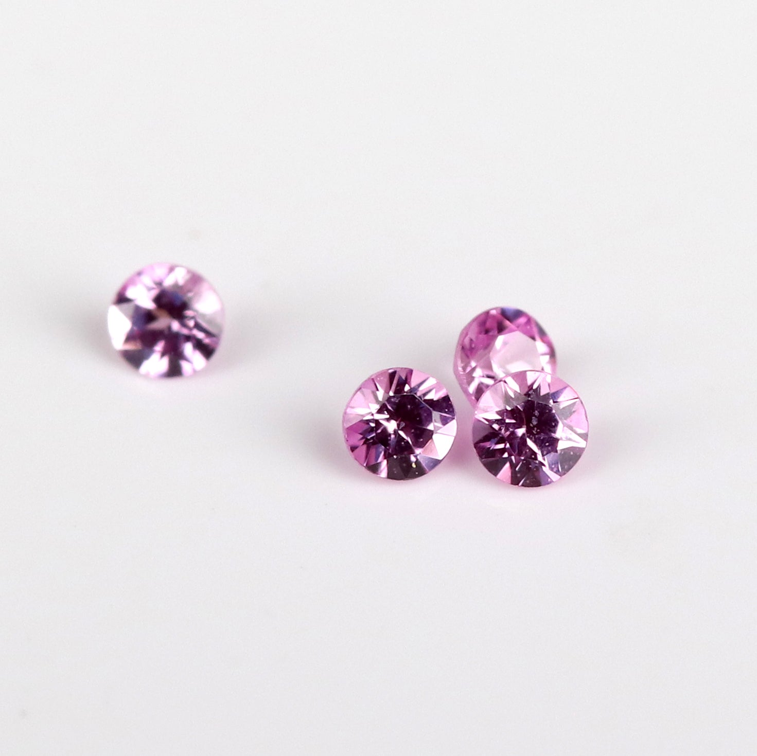 1.5mm Round Lab-grown Light Pink Sapphires