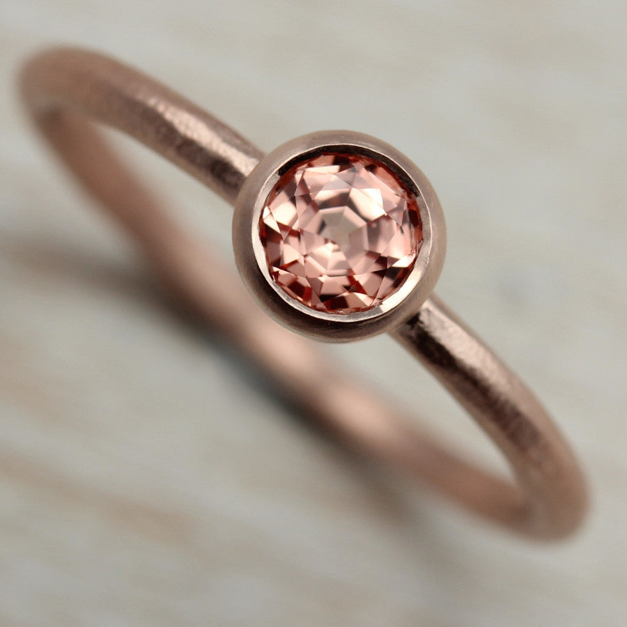 Rustic Solitaire with Light Peach Sapphire, Engagement Ring - Aide-mémoire Jewelry