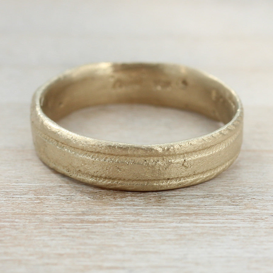 Ancient Texture Striped Ring, Women's Wedding Band - Aide-mémoire Jewelry