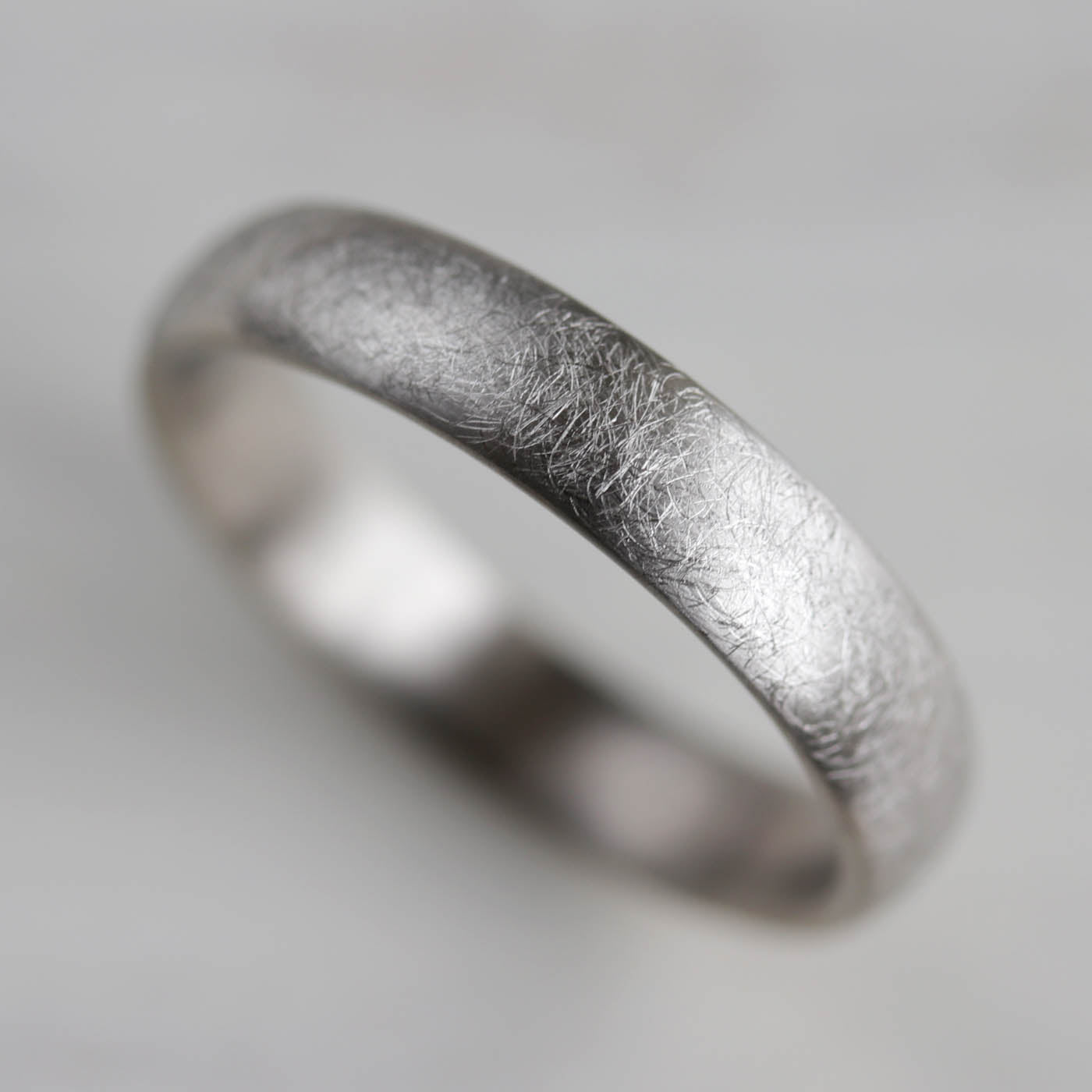 Europa Moon Texture Wide & Comfort-fit Classic Band Ring •