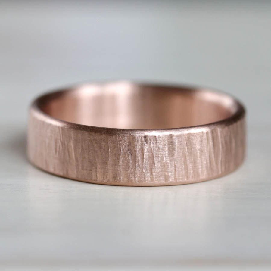 Men's Edgeless Wood Textured Band <7.5, Men's Wedding Bands - Aide-mémoire Jewelry