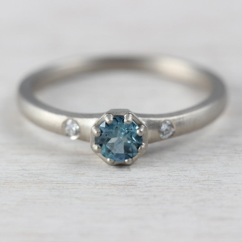 Australian Sapphire and 14k White Gold Engagement Ring, Engagement Ring - Aide-mémoire Jewelry