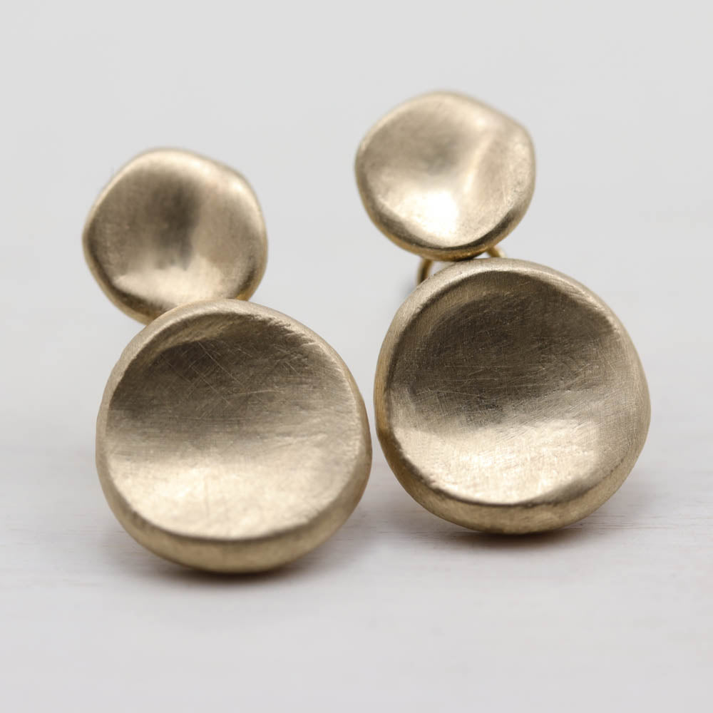 Double Sculpted Disc Dangle Earrings, Earrings - Aide-mémoire Jewelry