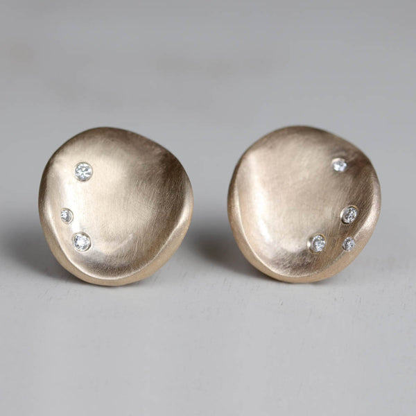 Large Sculpted Disc Diamond Stud Earrings, Earrings - Aide-mémoire Jewelry
