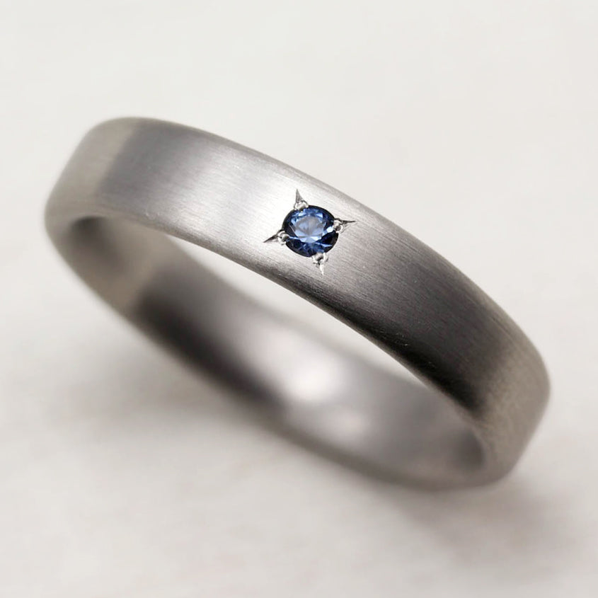 Palladium Edgeless Band with Australian Sapphire, Engagement Ring - Aide-mémoire Jewelry