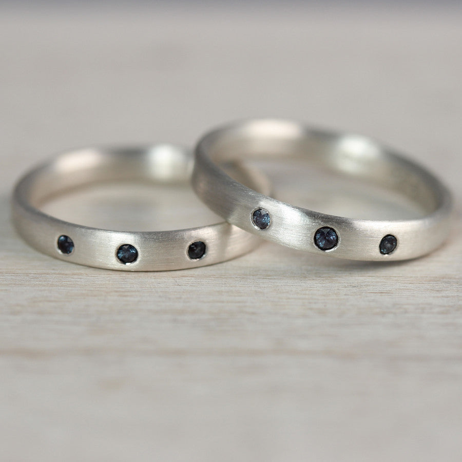 Silver Edgeless Bands with Flush Set Alexandrites, Engagement Ring - Aide-mémoire Jewelry