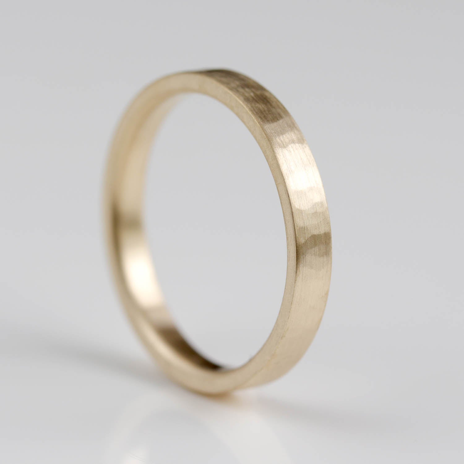 Narrow Slimmest Fitting Hammer Textured Band •