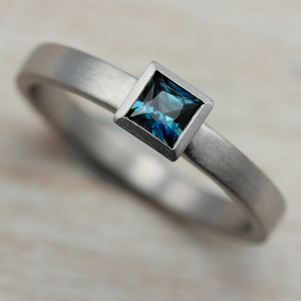 Square Solitaire Engagement Ring with Denim Blue Australian Sapphire, Engagement Ring - Aide-mémoire Jewelry